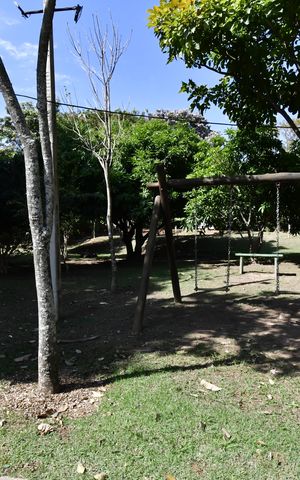Casa de condomínio à venda com 192m², 3 quartos e 4 vagasÁrea comum - Playground