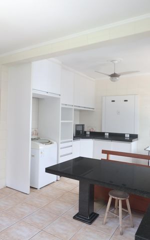 Casa para alugar com 600m², 5 quartos e 2 vagasCozinha
