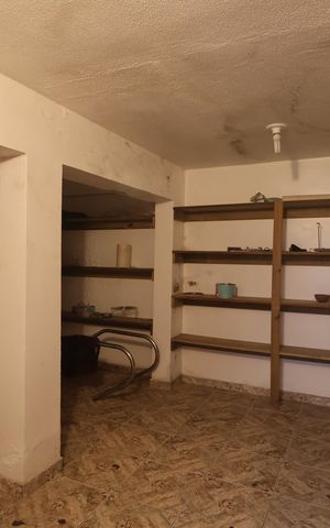 Casa para alugar com 600m², 5 quartos e 2 vagasDepósito