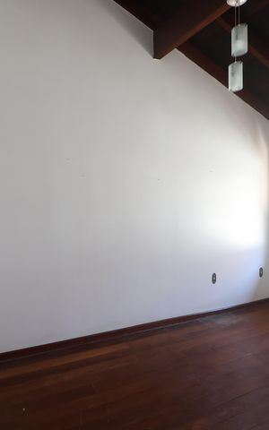 Casa para alugar com 600m², 5 quartos e 2 vagasQuarto 4