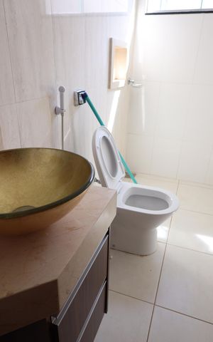 Casa de condomínio para alugar com 130m², 3 quartos e 1 vagaBanheiro