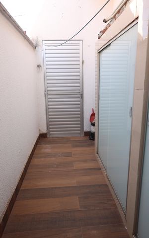 Casa de condomínio para alugar com 130m², 3 quartos e 1 vagaÁrea de Serviço