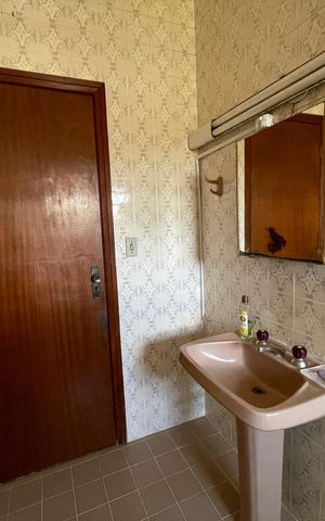 Casa para alugar com 890m², 2 quartos e NaN vagas Casa para alugar com 890m², 2 quartos e NaN vagasBanheiro