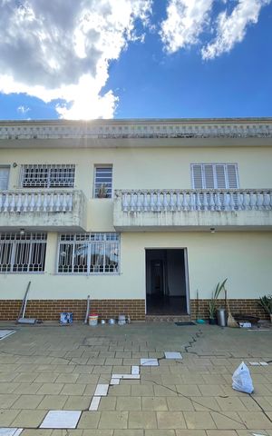 Casa para alugar com 890m², 2 quartos e NaN vagas Casa para alugar com 890m², 2 quartos e NaN vagasÁrea comum