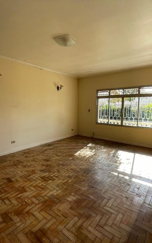 Casa para alugar com 890m², 2 quartos e NaN vagas Casa para alugar com 890m², 2 quartos e NaN vagasSala