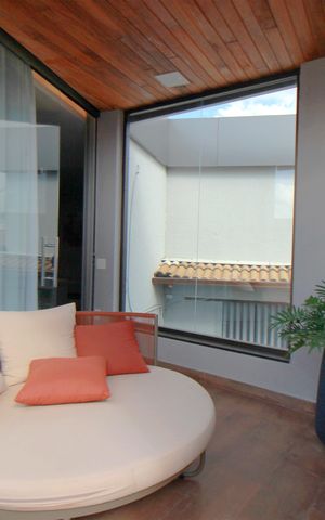 Casa à venda com 360m², 3 quartos e 3 vagasVaranda 2 da Suíte 1