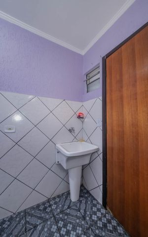 Casa à venda com 108m², 3 quartos e 2 vagasÁrea de Serviço