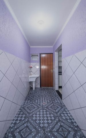 Casa à venda com 108m², 3 quartos e 2 vagasÁrea de Serviço