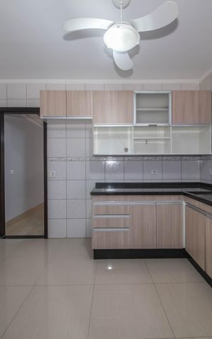 Casa à venda com 108m², 3 quartos e 2 vagasCozinha