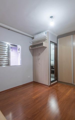 Casa à venda com 108m², 3 quartos e 2 vagasSuíte