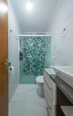 Casa à venda com 108m², 3 quartos e 2 vagasBanheiro da Suíte