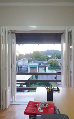Casa à venda com 300m², 5 quartos e 2 vagasQuarto 1