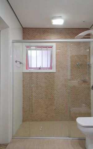 Casa à venda com 300m², 5 quartos e 2 vagasBanheiro da Suíte 2