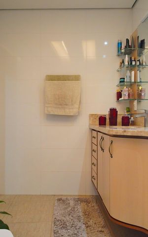 Casa à venda com 300m², 5 quartos e 2 vagasBanheiro da Suíte 1