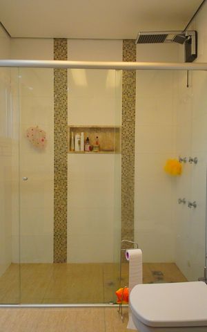 Casa à venda com 300m², 5 quartos e 2 vagasBanheiro da Suíte 1