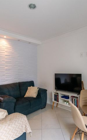 Casa à venda com 242m², 7 quartos e 4 vagas Casa à venda com 242m², 7 quartos e 4 vagasCasa 3 Sala