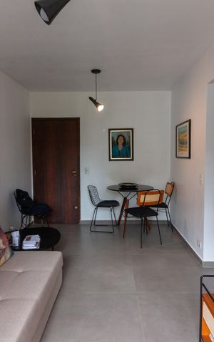Apartamento à venda com 45m², 1 quarto e 1 vaga Apartamento à venda com 45m², 1 quarto e 1 vagaSala