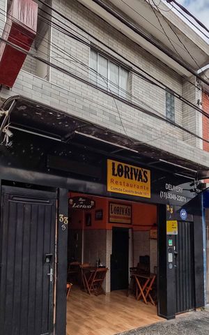 Casa para alugar com 75m², 2 quartos e sem vaga Casa para alugar com 75m², 2 quartos e sem vagaFachada