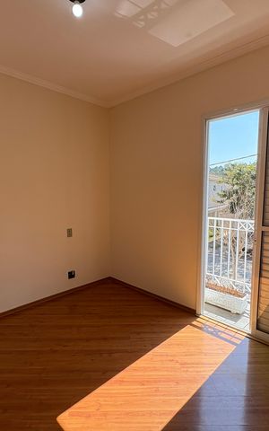 Casa de condomínio à venda com 102m², 3 quartos e 2 vagasQuarto 3