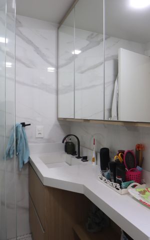 Apartamento à venda com 91m², 2 quartos e 1 vagaBanheiro da Suíte 1