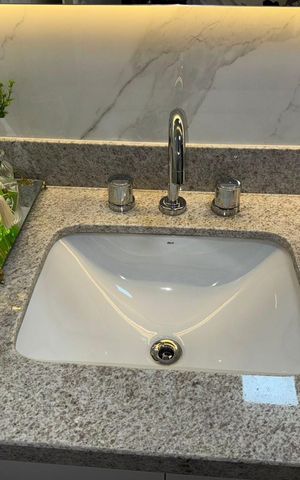 Apartamento à venda com 30m², 1 quarto e 1 vaga Apartamento à venda com 30m², 1 quarto e 1 vagaBanheiro