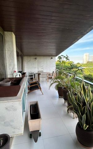 Apartamento à venda com 174m², 4 quartos e 2 vagas