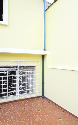 Casa à venda com 100m², 3 quartos e 1 vagaÁrea comum