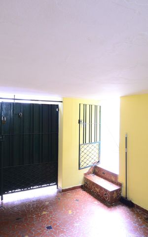 Casa à venda com 100m², 3 quartos e 1 vagaÁrea comum