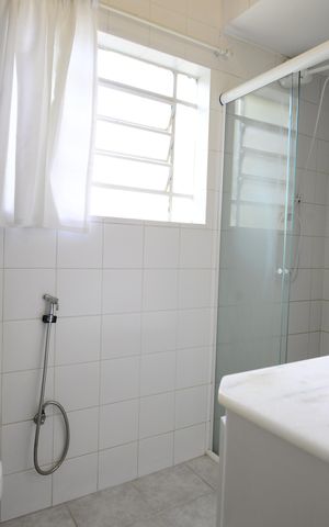 Casa à venda com 100m², 3 quartos e 1 vagaBanheiro