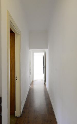 Casa à venda com 100m², 3 quartos e 1 vagaCorredor