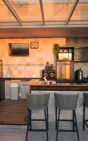 Apartamento à venda com 145m², 3 quartos e 2 vagas Apartamento à venda com 145m², 3 quartos e 2 vagasÁrea gourmet do apartamento