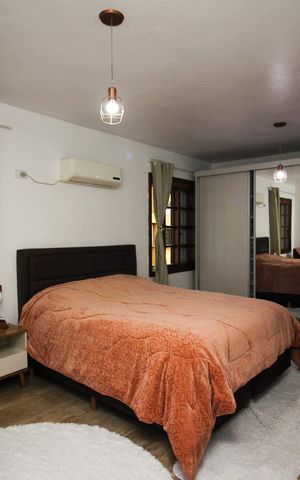 Casa de condomínio à venda com 142m², 3 quartos e 2 vagas Casa de condomínio à venda com 142m², 3 quartos e 2 vagasQuarto Suíte