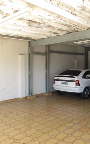 Casa à venda com 520m², 2 quartos e 5 vagasGaragem