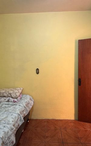 Casa à venda com 300m², 2 quartos e 2 vagas Casa à venda com 300m², 2 quartos e 2 vagasQuarto 2