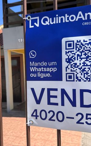 Casa à venda com 300m², 2 quartos e 2 vagas Casa à venda com 300m², 2 quartos e 2 vagasPlaquinha