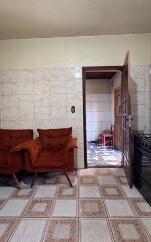 Casa à venda com 300m², 2 quartos e 2 vagas Casa à venda com 300m², 2 quartos e 2 vagasCozinha