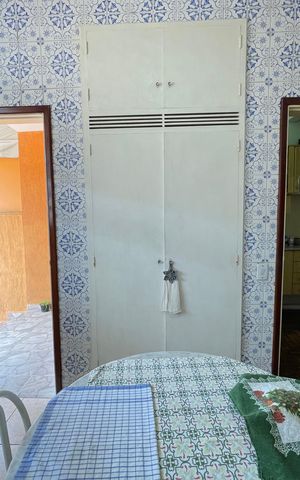 Casa à venda com 158m², 3 quartos e 2 vagas Casa à venda com 158m², 3 quartos e 2 vagasCozinha