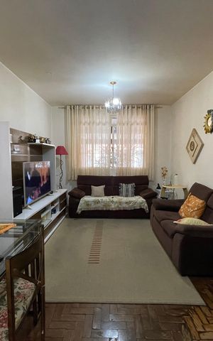 Casa à venda com 158m², 3 quartos e 2 vagas Casa à venda com 158m², 3 quartos e 2 vagasSala