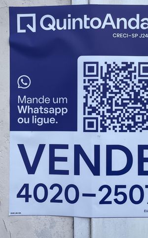 Casa à venda com 158m², 3 quartos e 2 vagas Casa à venda com 158m², 3 quartos e 2 vagasPlaca