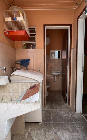 Casa à venda com 158m², 3 quartos e 2 vagas Casa à venda com 158m², 3 quartos e 2 vagasÁrea de Serviço