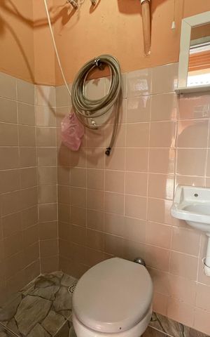 Casa à venda com 158m², 3 quartos e 2 vagas Casa à venda com 158m², 3 quartos e 2 vagasBanheiro 3