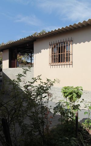 Casa à venda com 351m², 2 quartos e 1 vagaQuintal