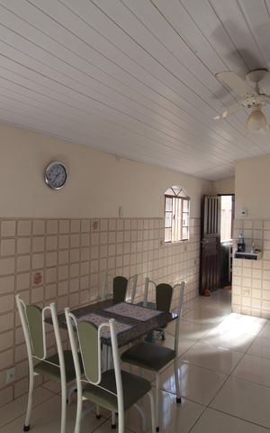 Casa à venda com 351m², 2 quartos e 1 vagaCozinha