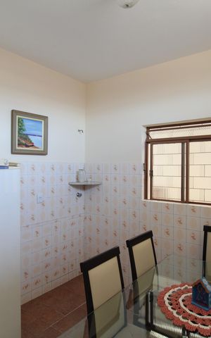 Casa à venda com 351m², 2 quartos e 1 vagaCopa