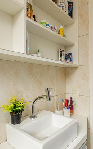 Apartamento à venda com 42m², 2 quartos e 1 vaga Apartamento à venda com 42m², 2 quartos e 1 vagaBanheiro