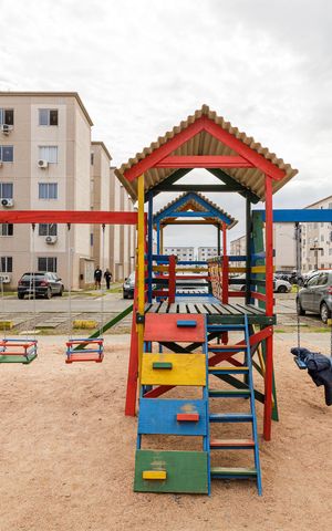 Apartamento à venda com 42m², 2 quartos e 1 vaga Apartamento à venda com 42m², 2 quartos e 1 vagaÁrea comum - Playground
