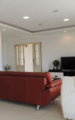 Casa de condomínio à venda com 900m², 5 quartos e 2 vagasSala
