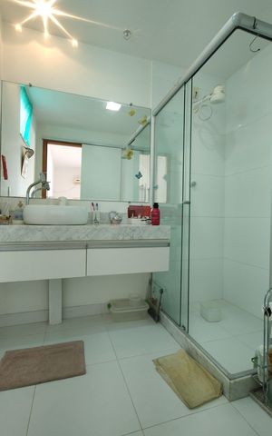 Casa de condomínio à venda com 900m², 5 quartos e 2 vagasBanheiro da Suíte 1