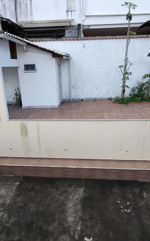 Casa de condomínio à venda com 900m², 5 quartos e 2 vagas Casa de condomínio à venda com 900m², 5 quartos e 2 vagasQuintal