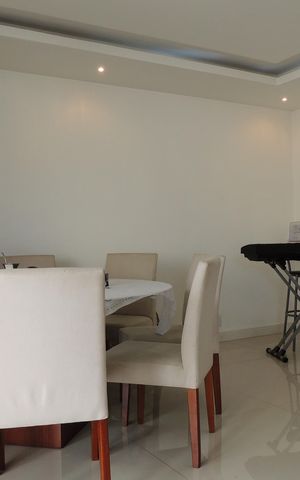 Casa de condomínio à venda com 900m², 5 quartos e 2 vagasSala